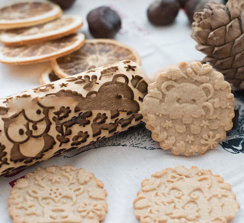 Weihnachtskarikatur-Tierkopf
Küchenhelfer mit trockenen Nudelstäbchen